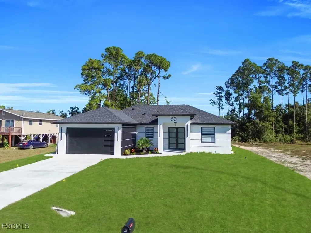 53 Xelda Avenue S Lehigh Acres FL 33976