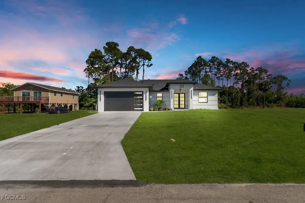 53 Xelda Avenue S Lehigh Acres FL 33976