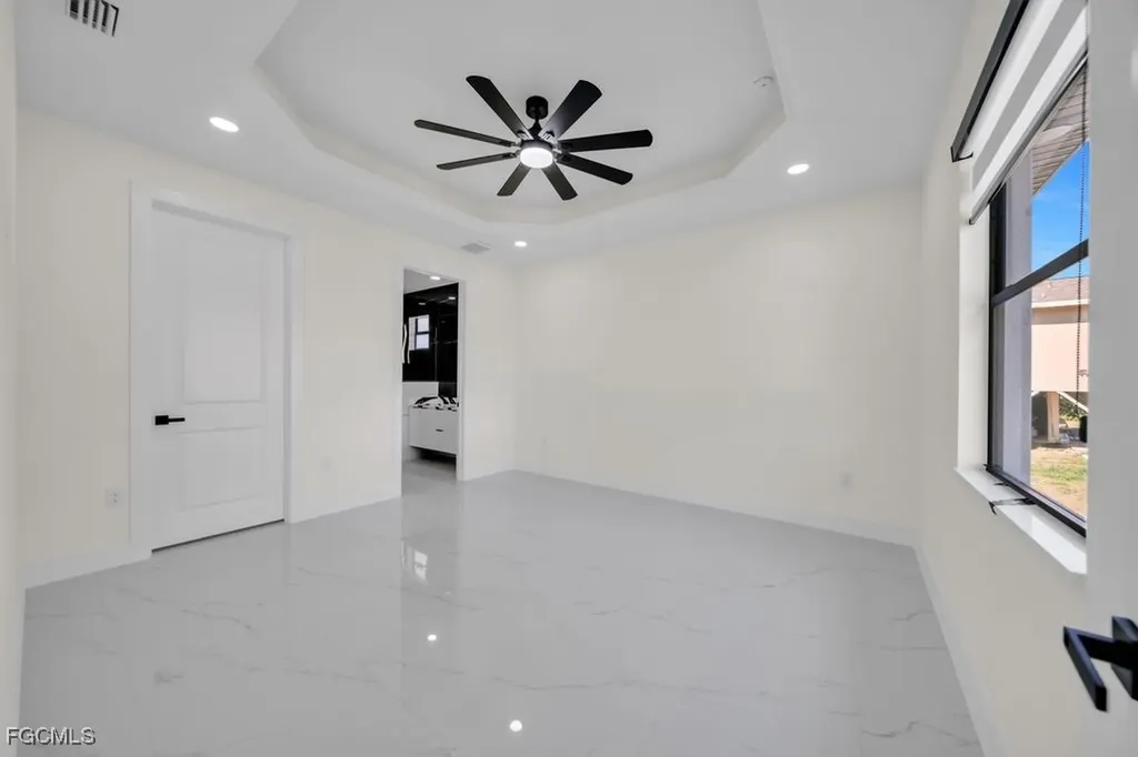 53 Xelda Avenue S Lehigh Acres FL 33976