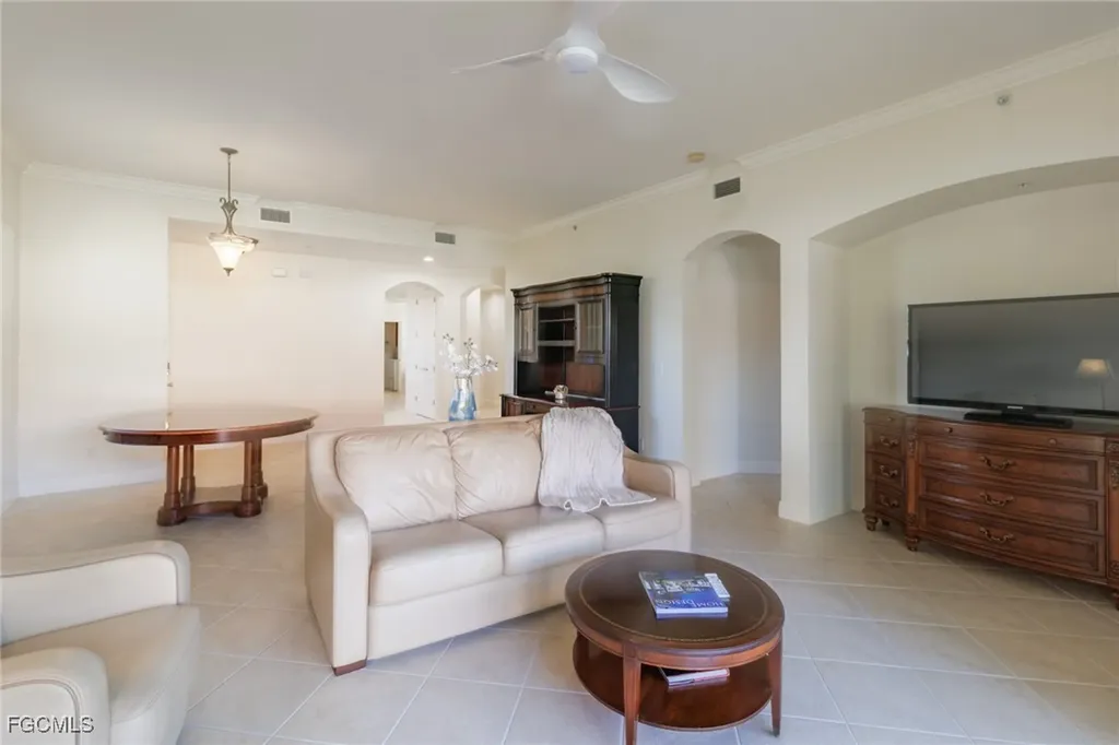 5960 Tarpon Gardens Circle Cape Coral FL 33914