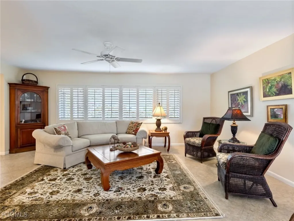 392 Snow Drive Fort Myers FL 33919