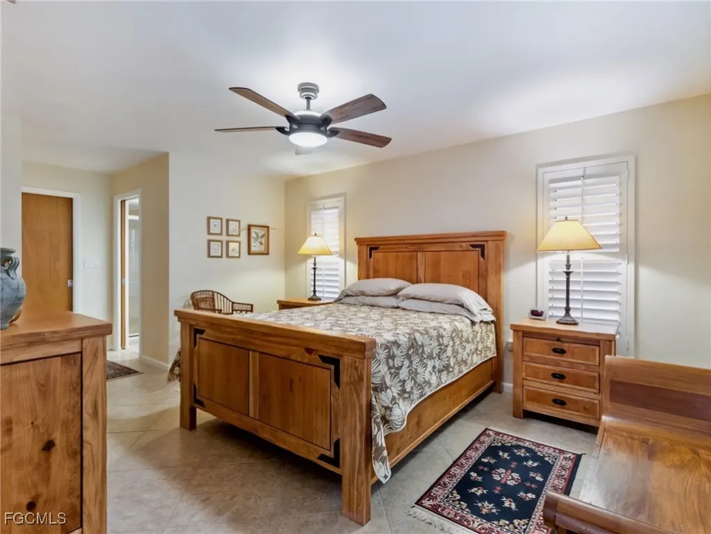 392 Snow Drive Fort Myers FL 33919