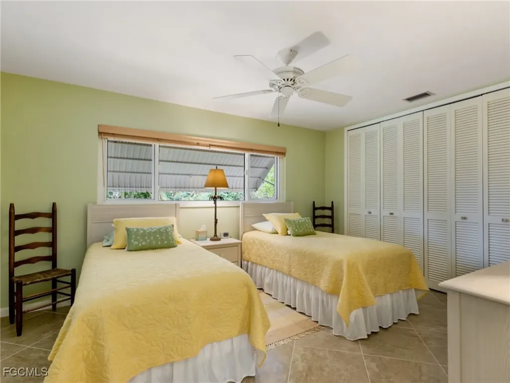 392 Snow Drive Fort Myers FL 33919