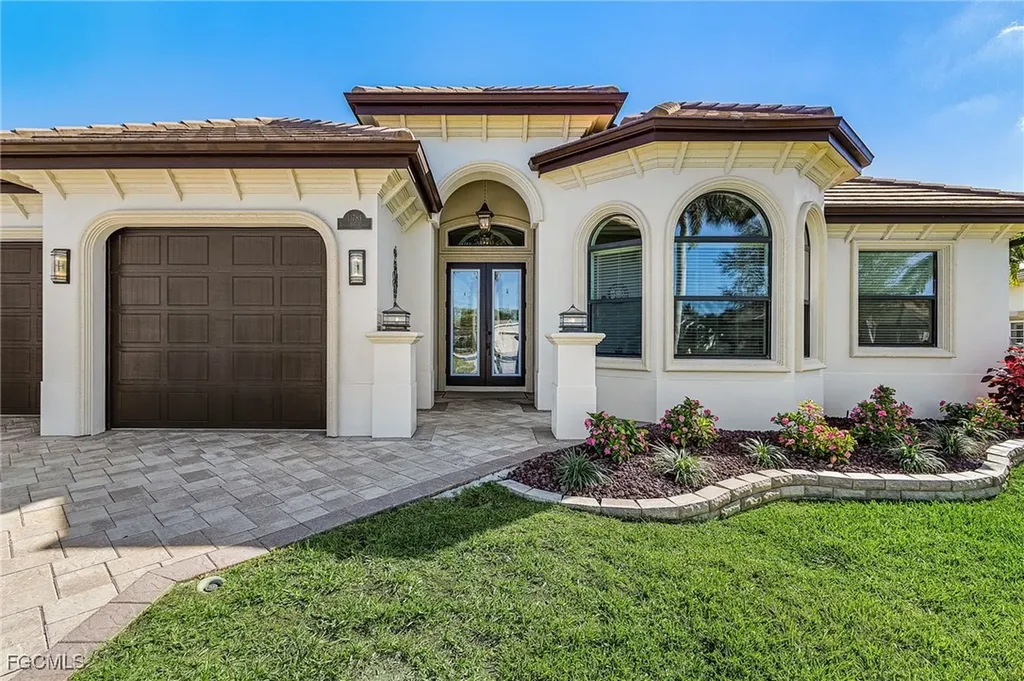 11781 Lady Anne Circle Cape Coral FL 33991
