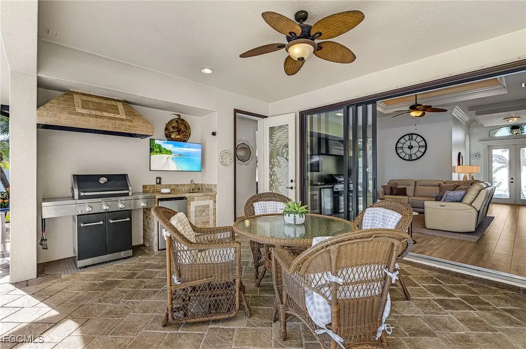 11781 Lady Anne Circle Cape Coral FL 33991