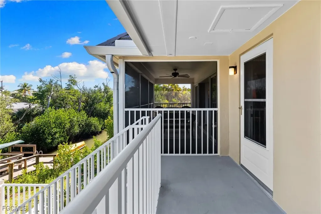 601 Periwinkle Way Sanibel FL 33957