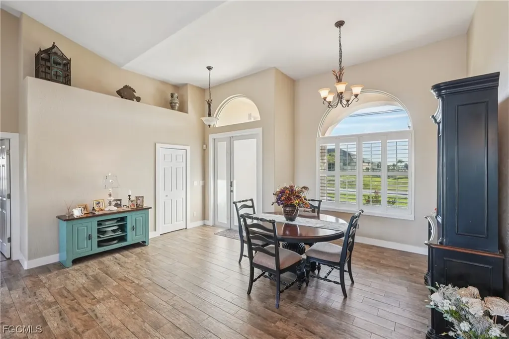 1422 NW 38th Place Cape Coral FL 33993
