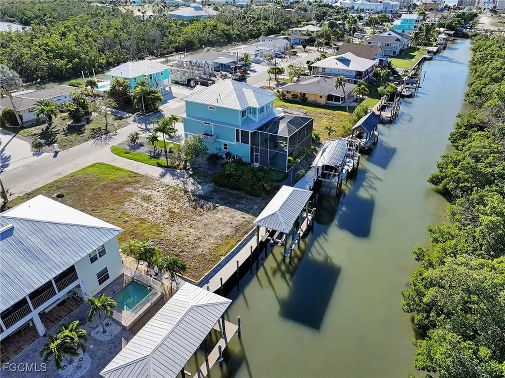 225 Tropical Shore Way Fort Myers Beach FL 33931