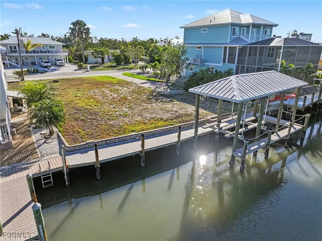 225 Tropical Shore Way Fort Myers Beach FL 33931