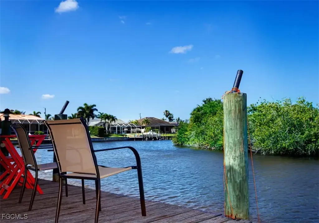 2802 SW 20th Avenue Cape Coral FL 33914