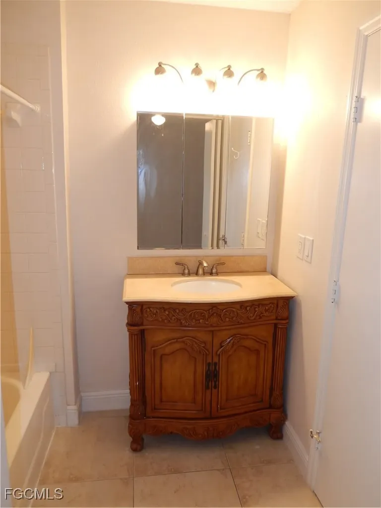 12571 Equestrian Circle Fort Myers FL 33907
