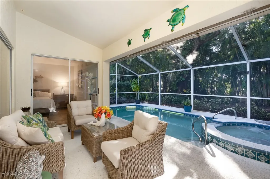 21194 Old Oak Place Estero FL 33928