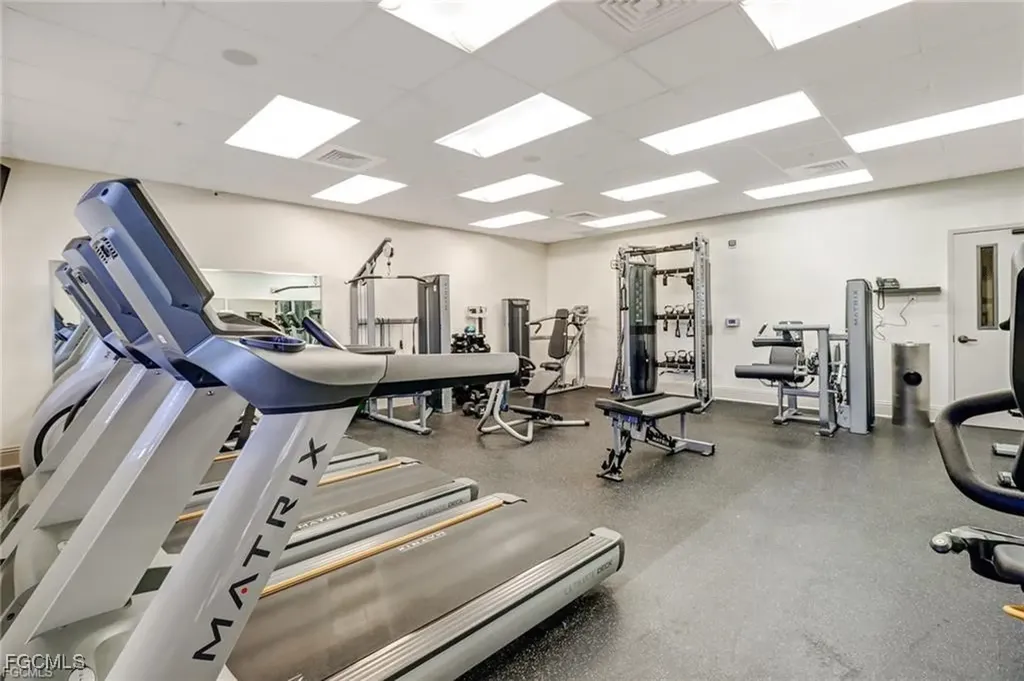 21194 Old Oak Place Estero FL 33928