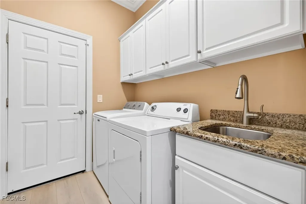 11126 Laughton Circle Fort Myers FL 33913