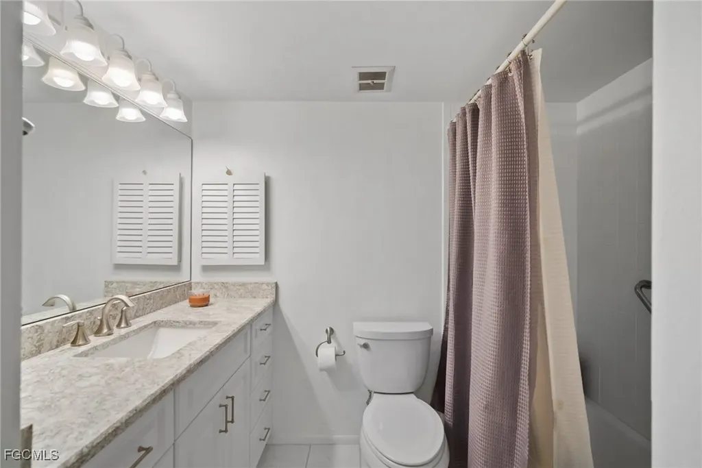 6102 Augusta Drive Fort Myers FL 33907