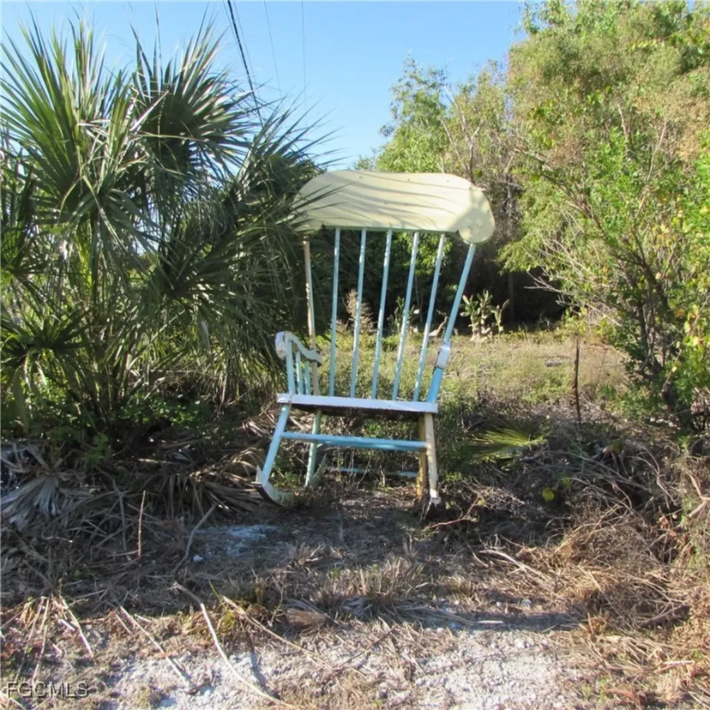 13560 / 13572 Stringfellow Road Bokeelia FL 33922