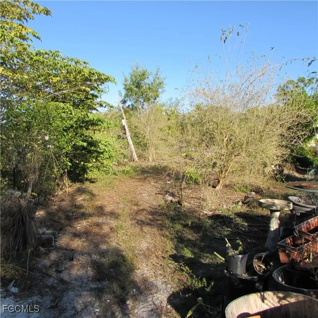 13560 / 13572 Stringfellow Road Bokeelia FL 33922