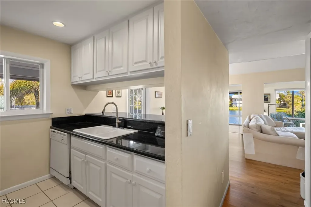 1440 Sandpiper Circle Sanibel FL 33957