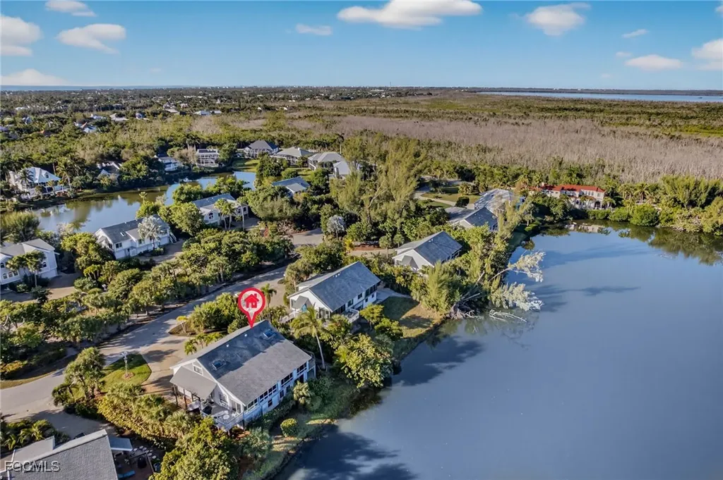 1440 Sandpiper Circle Sanibel FL 33957