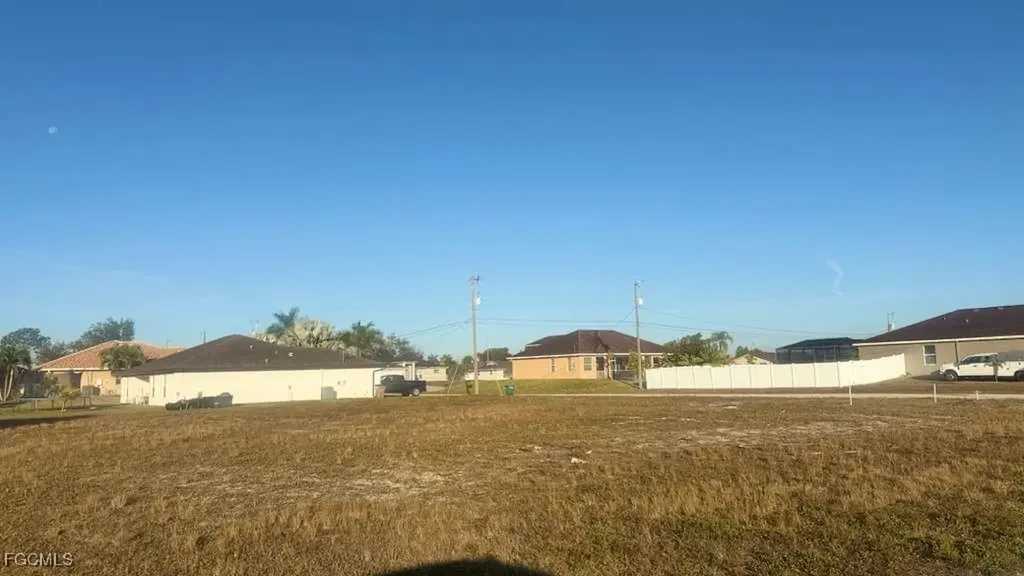 516 SW 30th Terrace Cape Coral FL 33914