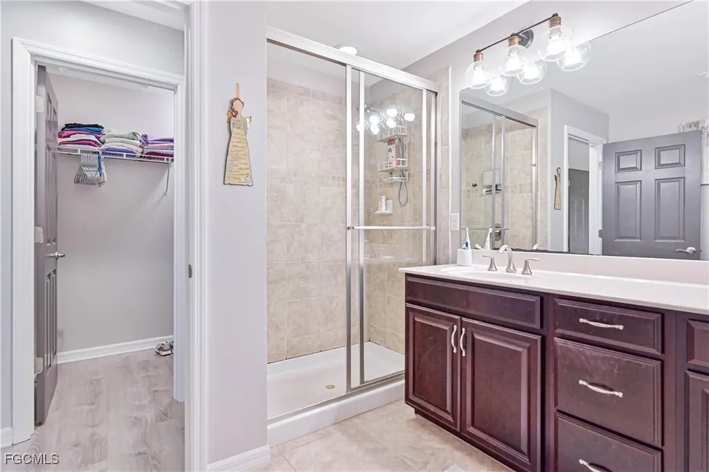 3786 Tilbor Circle Fort Myers FL 33916