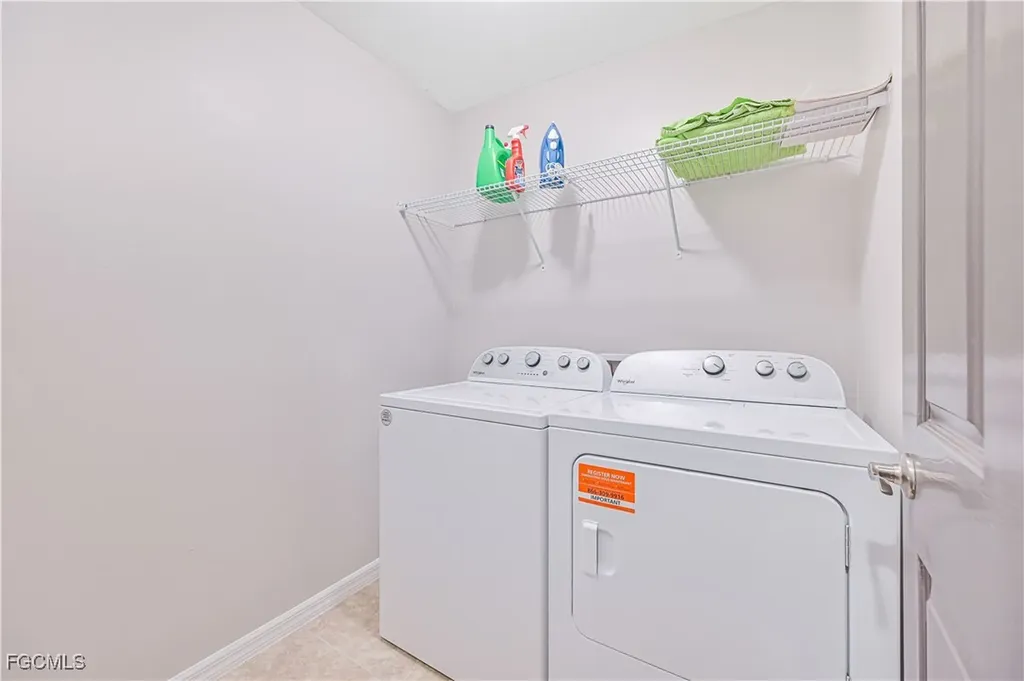 3786 Tilbor Circle Fort Myers FL 33916