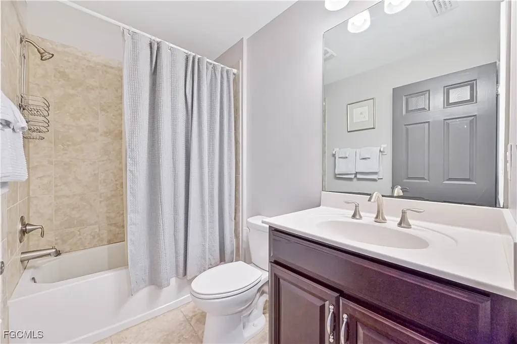 3786 Tilbor Circle Fort Myers FL 33916