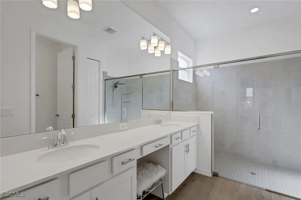 5368 Fancourt Links Way Ave Maria FL 34142