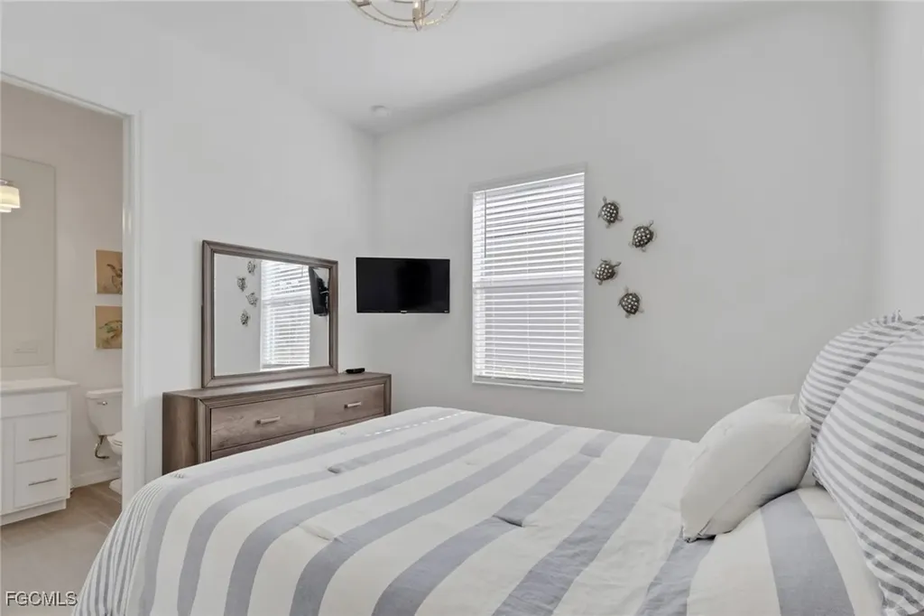 5368 Fancourt Links Way Ave Maria FL 34142