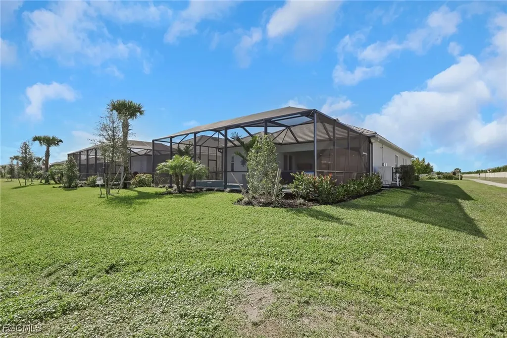 5368 Fancourt Links Way Immokalee FL 34142