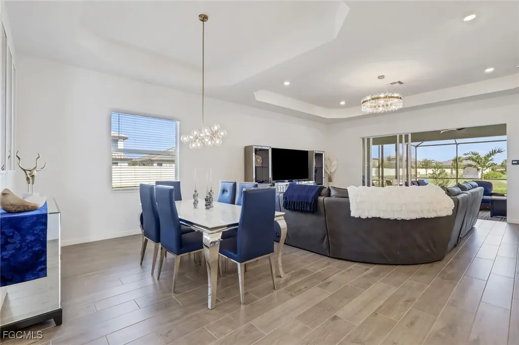 5368 Fancourt Links Way Ave Maria FL 34142