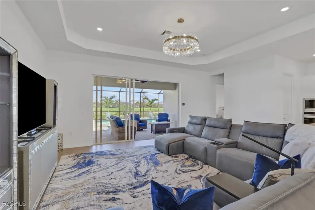 5368 Fancourt Links Way Ave Maria FL 34142