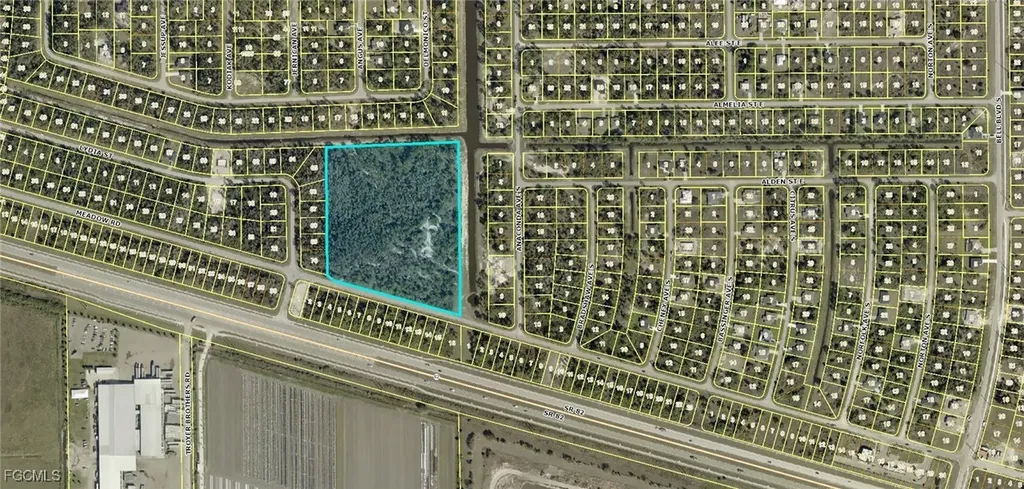2819 Meadow Road Lehigh Acres FL 33974