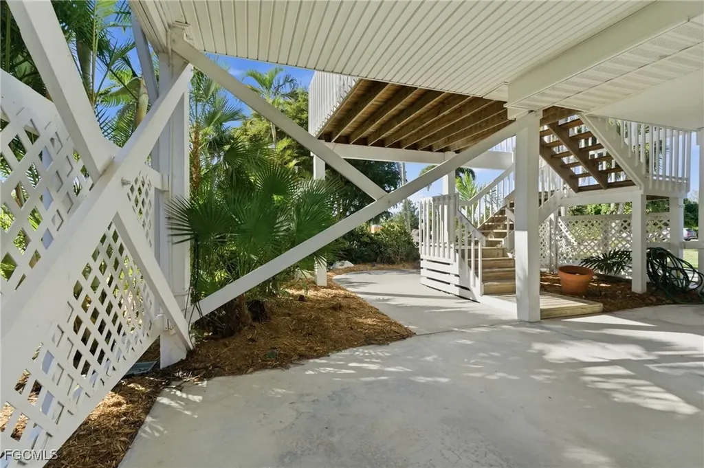 16368 Estuary Court Bokeelia FL 33922