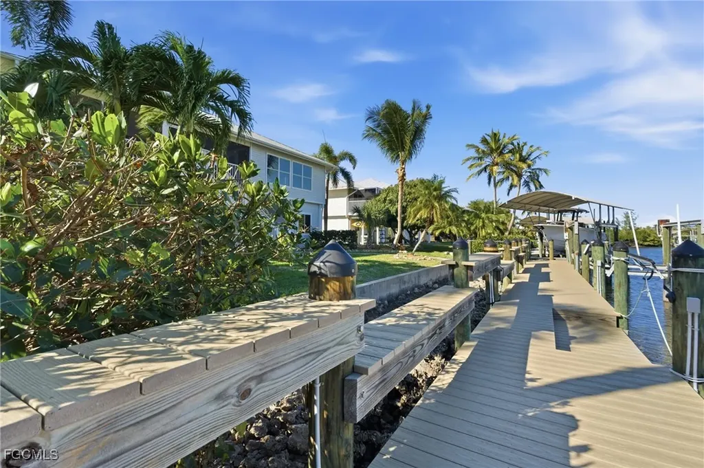 16368 Estuary Court Bokeelia FL 33922