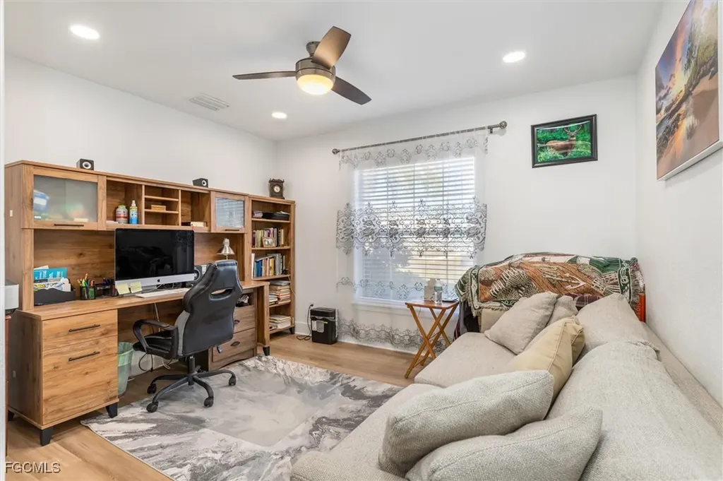 2306 NE 34th Street Cape Coral FL 33909
