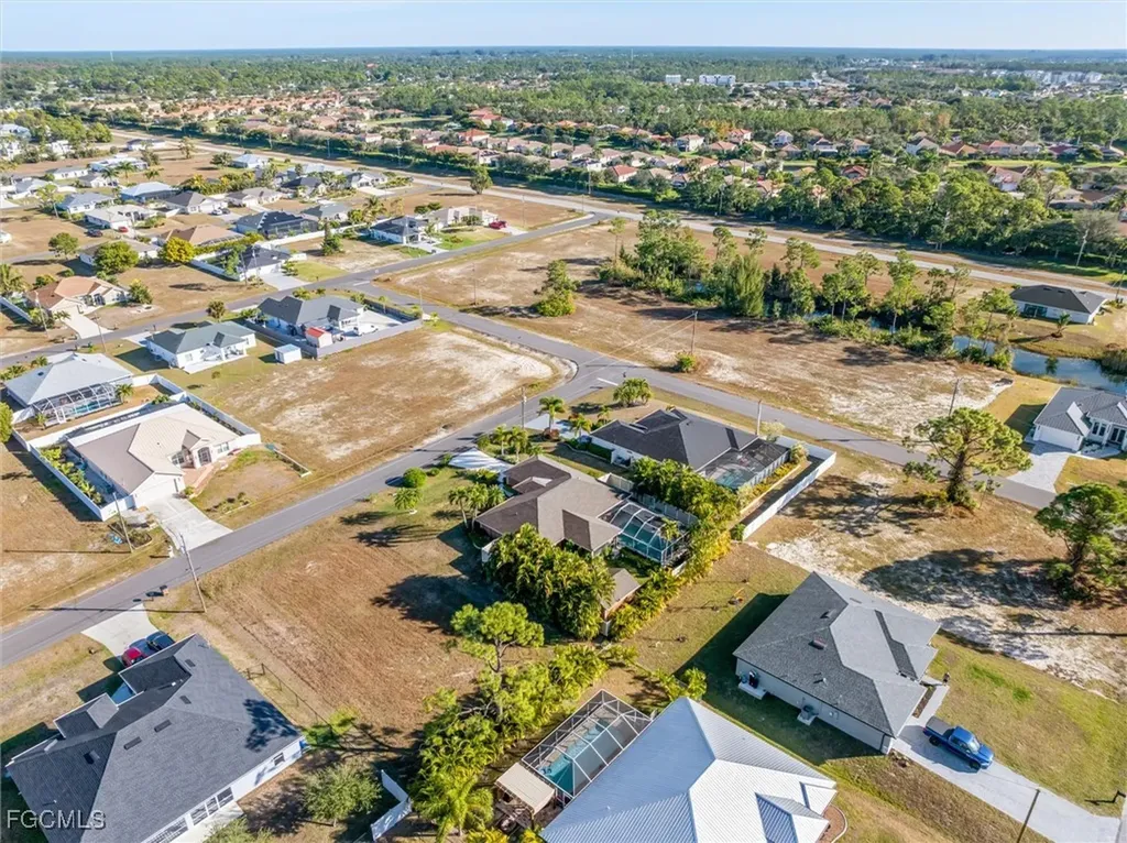 2306 NE 34th Street Cape Coral FL 33909