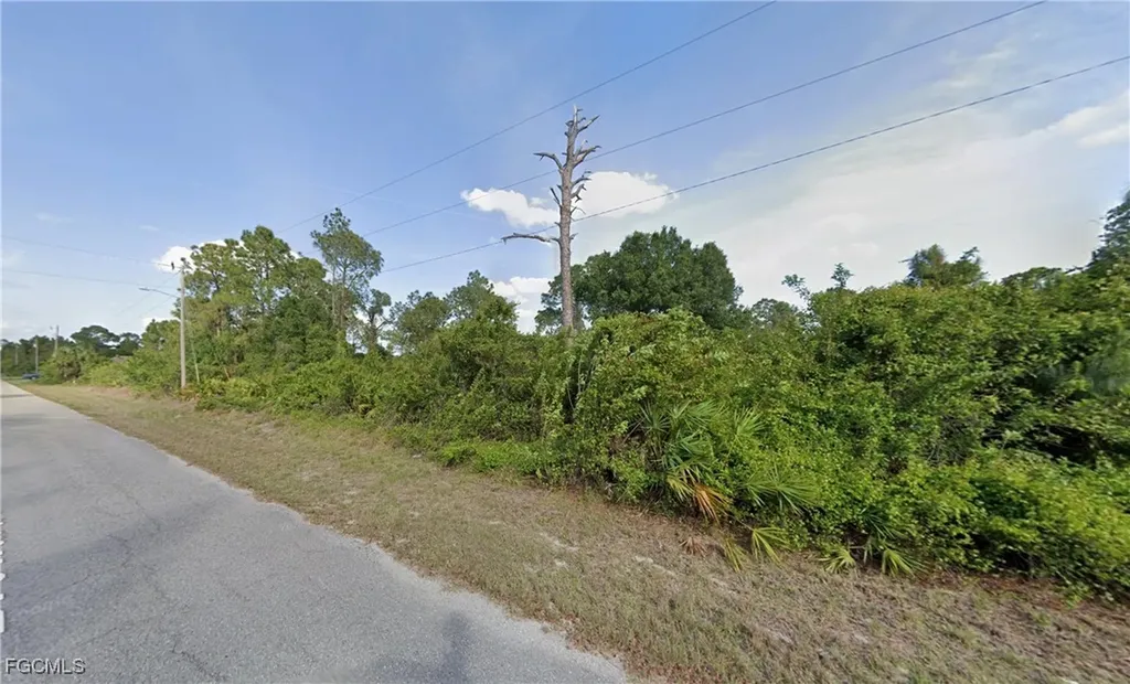 329 Broward Avenue Lehigh Acres FL 33974