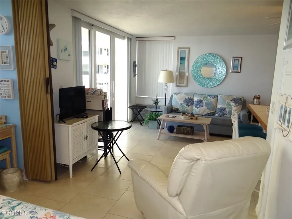 Fort Myers Beach FL 33931
