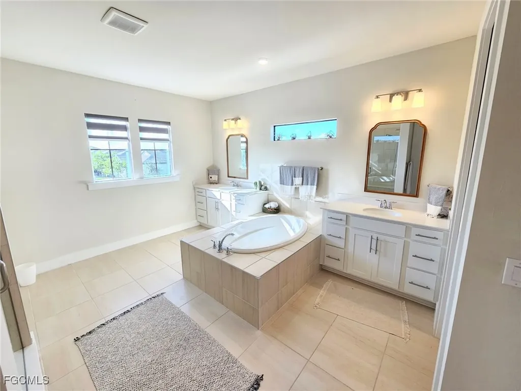 4308 Arlington Drive Ave Maria FL 34142