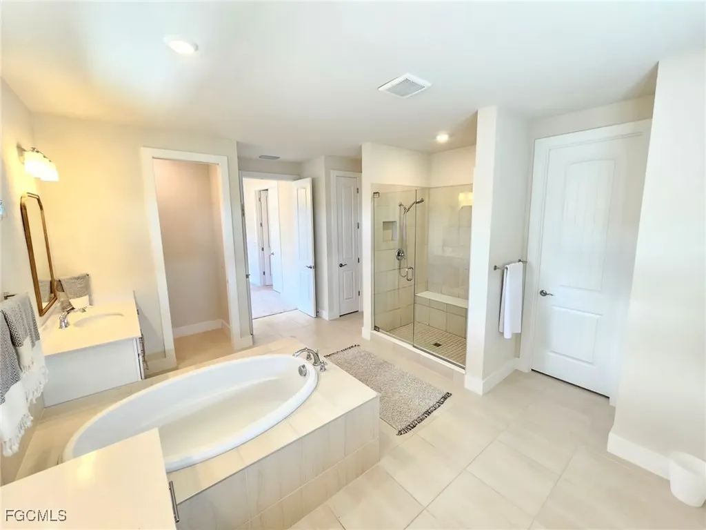 4308 Arlington Drive Ave Maria FL 34142