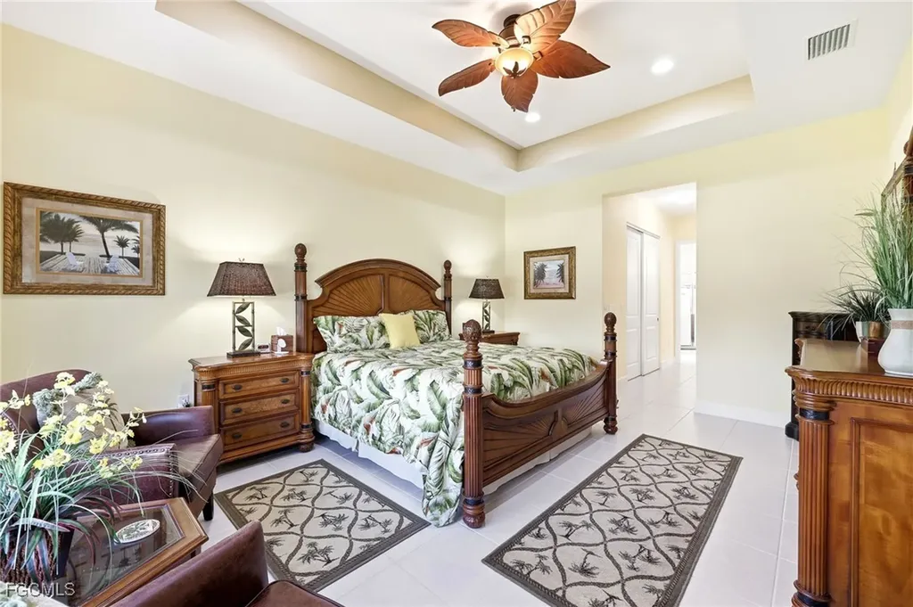 28563 Twain Drive Bonita Springs FL 34135