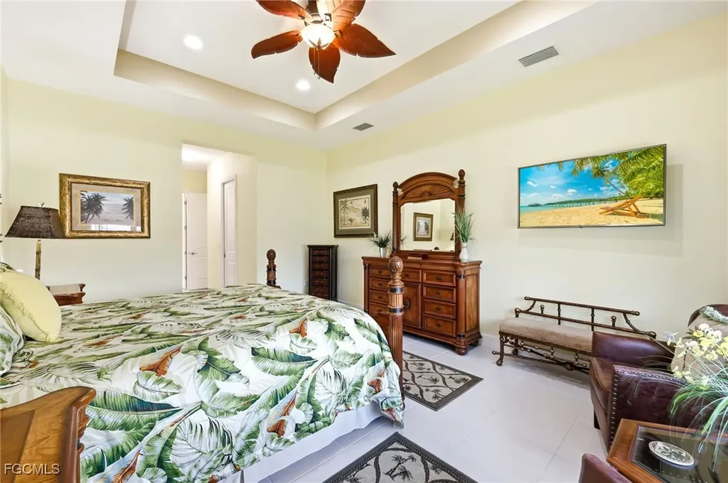 28563 Twain Drive Bonita Springs FL 34135