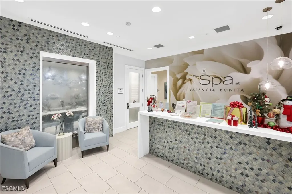 28563 Twain Drive Bonita Springs FL 34135