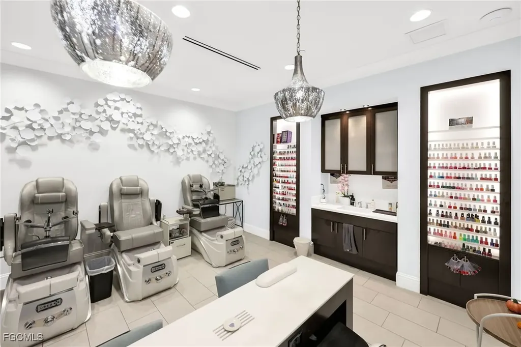 28563 Twain Drive Bonita Springs FL 34135