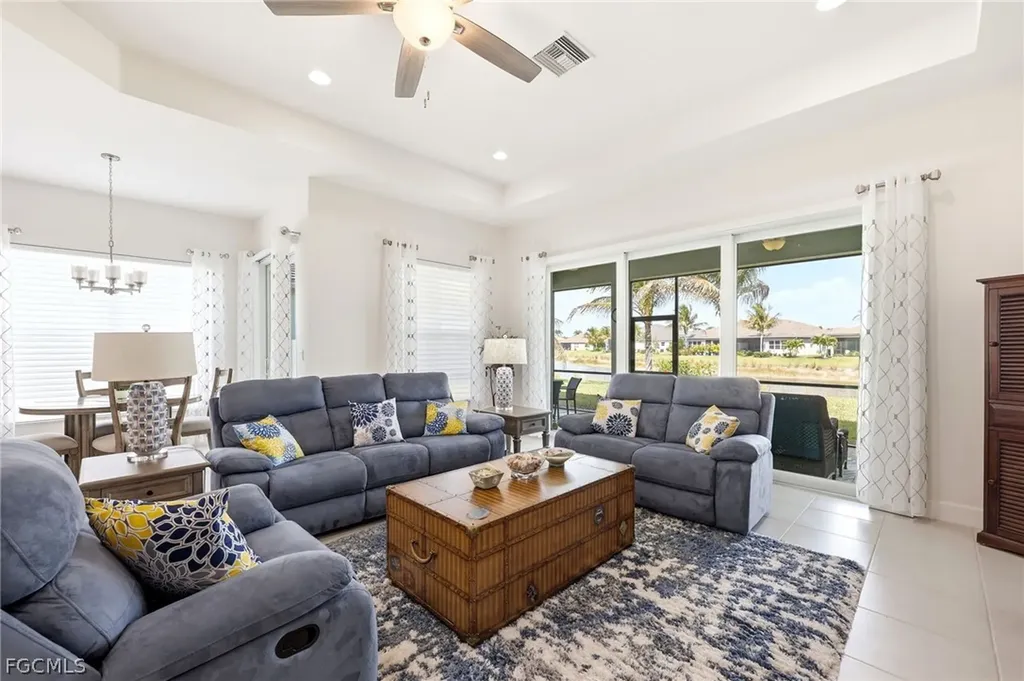 28563 Twain Drive Bonita Springs FL 34135