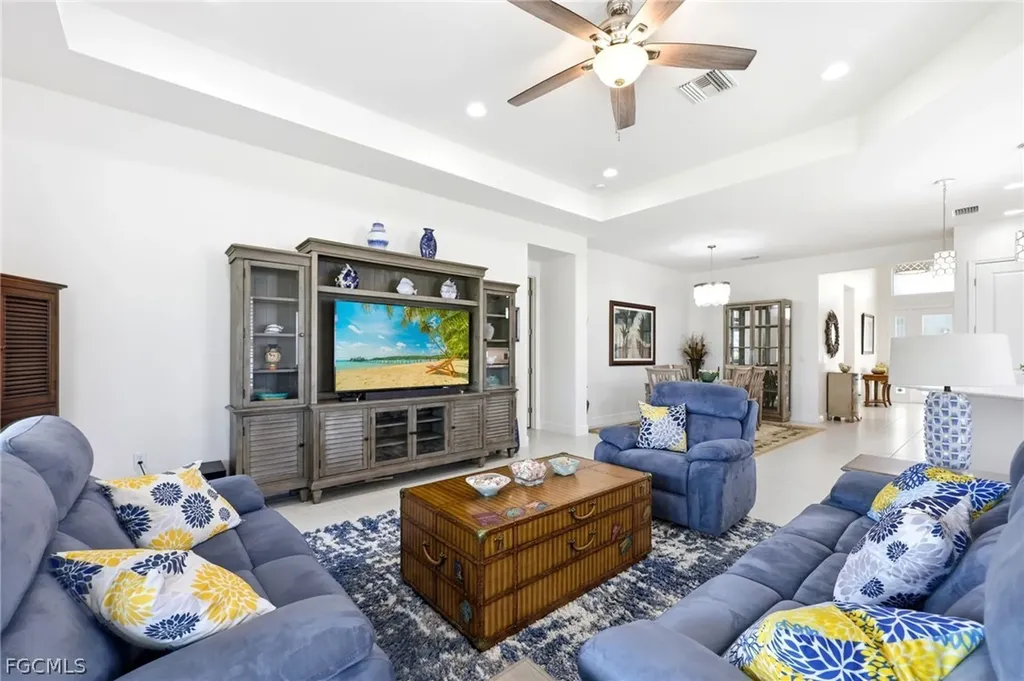 28563 Twain Drive Bonita Springs FL 34135