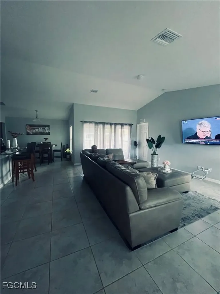 4361 NW 34th Place Cape Coral FL 33993