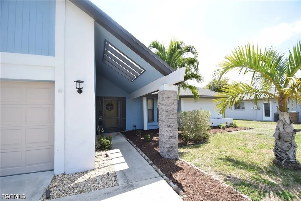 1212 SE 19th Street Cape Coral FL 33990