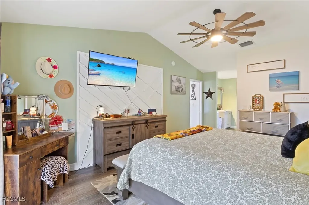 1212 SE 19th Street Cape Coral FL 33990